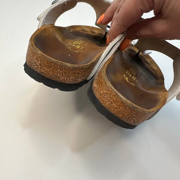 Birkenstock Gizeh White Pearl Sandals - Picture 4 of 6